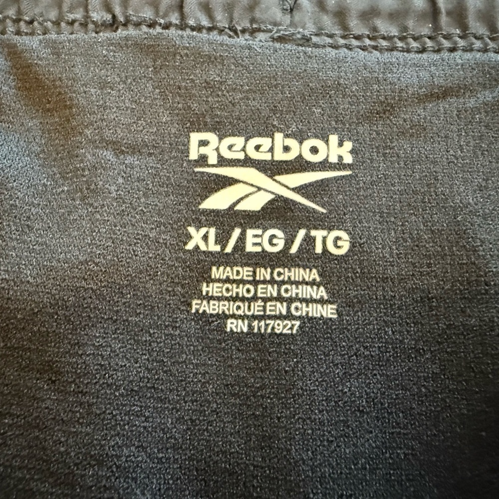 Reebok relaxed shorts New With Tags. Black Size XL - Picture 4 of 5